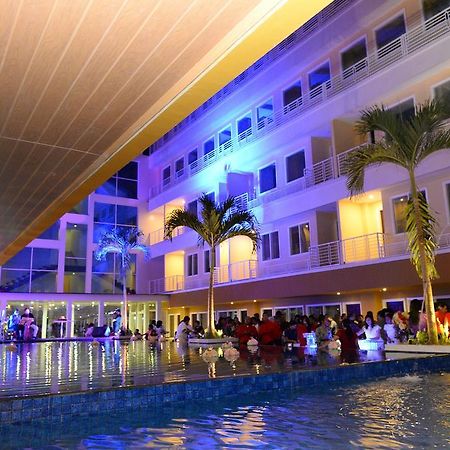 Sylvia Hotel Premier Kupang Kupang  Dış mekan fotoğraf