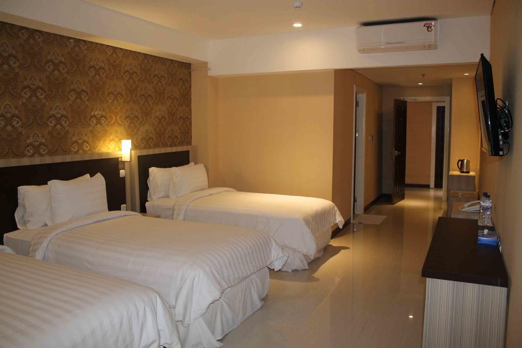 Sylvia Hotel Premier Kupang Kupang  Oda fotoğraf