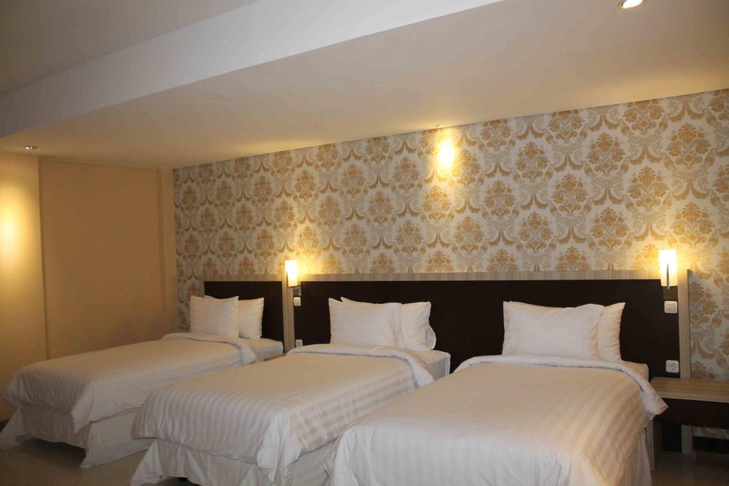 Sylvia Hotel Premier Kupang Kupang  Oda fotoğraf