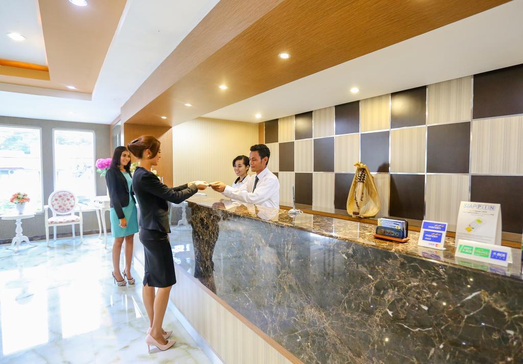 Sylvia Hotel Premier Kupang Kupang  Dış mekan fotoğraf
