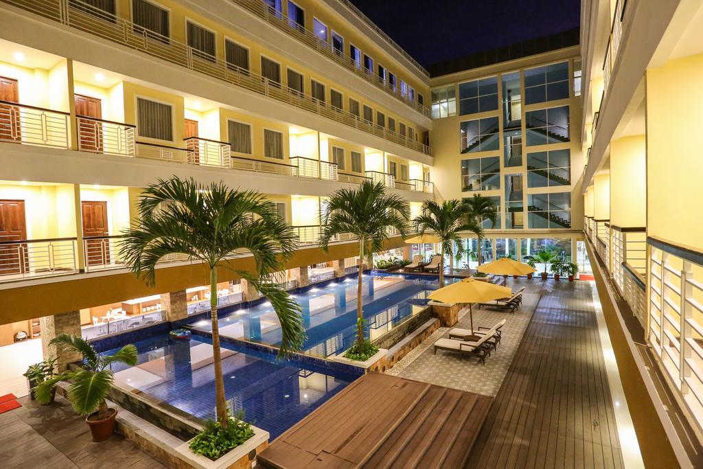Sylvia Hotel Premier Kupang Kupang  Dış mekan fotoğraf