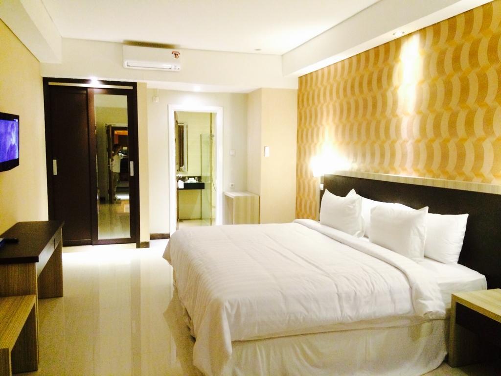 Sylvia Hotel Premier Kupang Kupang  Oda fotoğraf